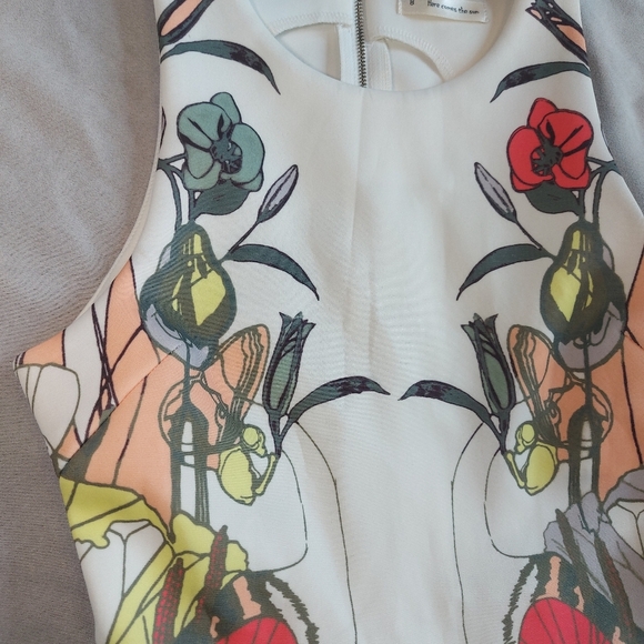 Here Comes The Sun Party Dress floral, Size 8 (AU) - Picture 4 of 11
